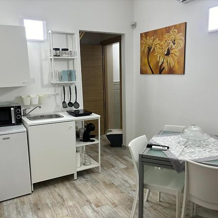 L'Arco Di Porta Lecce Apartment Brindisi Exterior foto